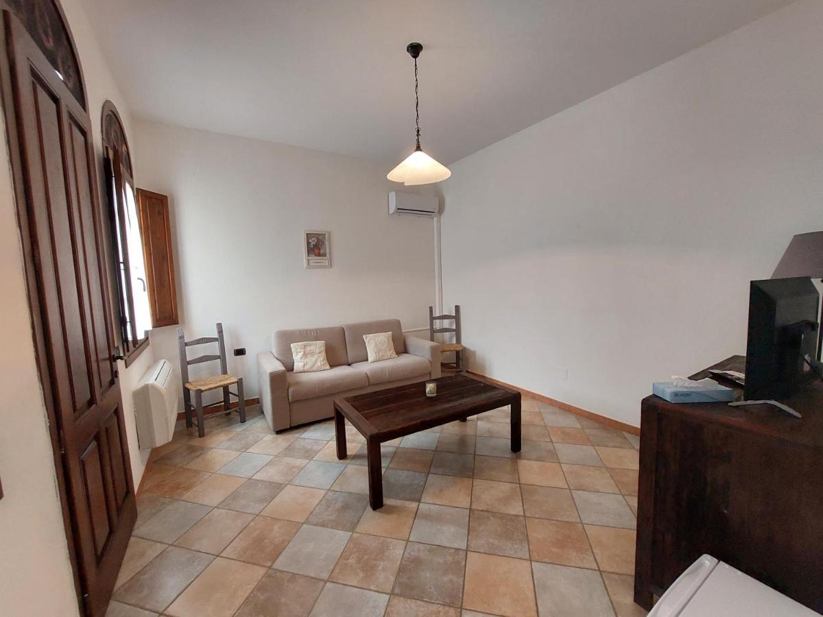 וילסימיוס Hotel La Corte Rosada מראה חיצוני תמונה