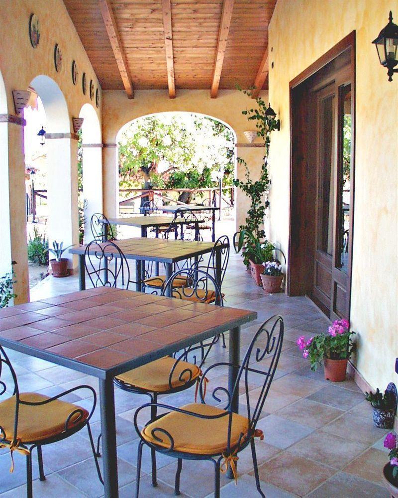 וילסימיוס Hotel La Corte Rosada מראה חיצוני תמונה