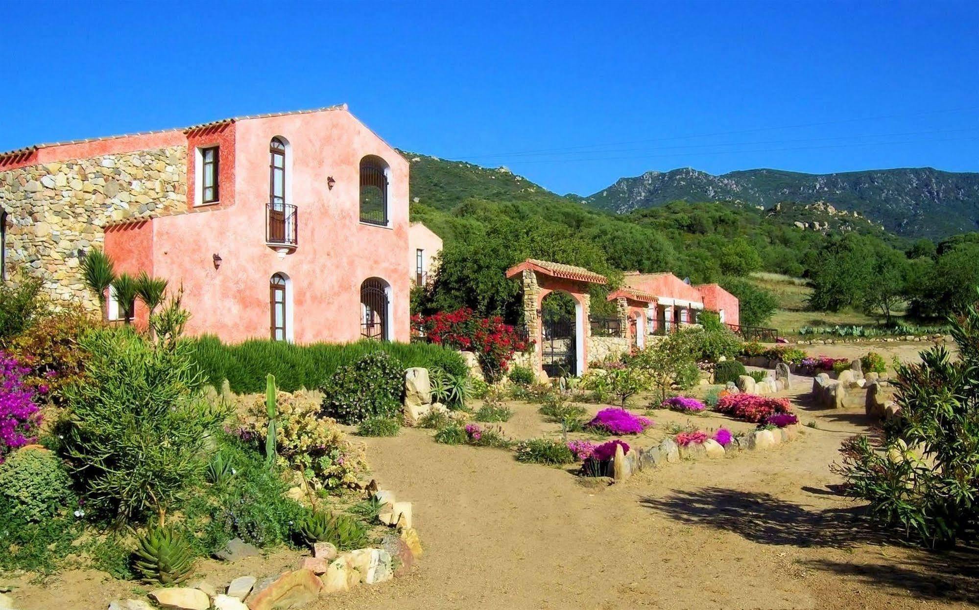 וילסימיוס Hotel La Corte Rosada מראה חיצוני תמונה